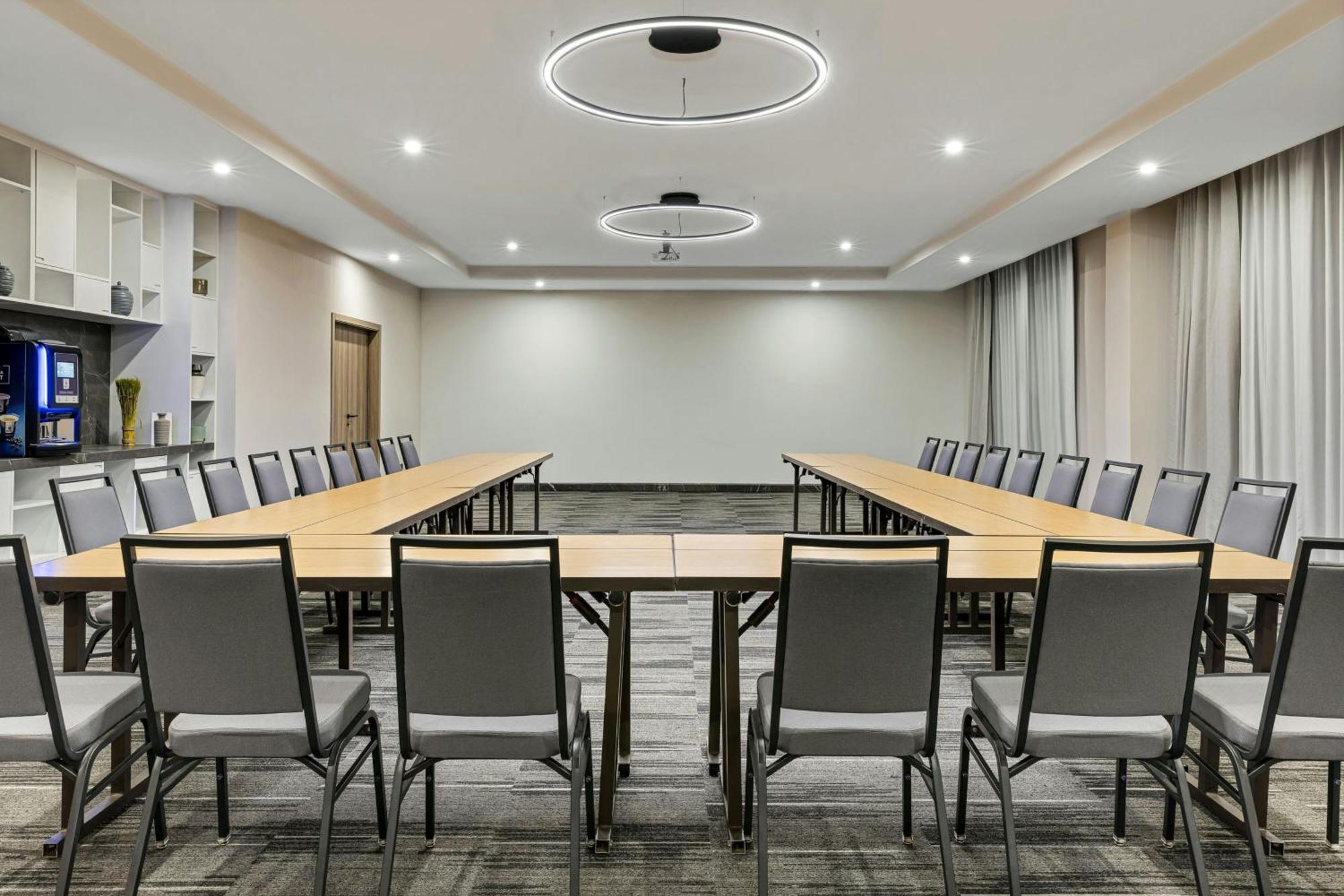 Courtyard By Marriott San Jose Escazu Hotell Exteriör bild