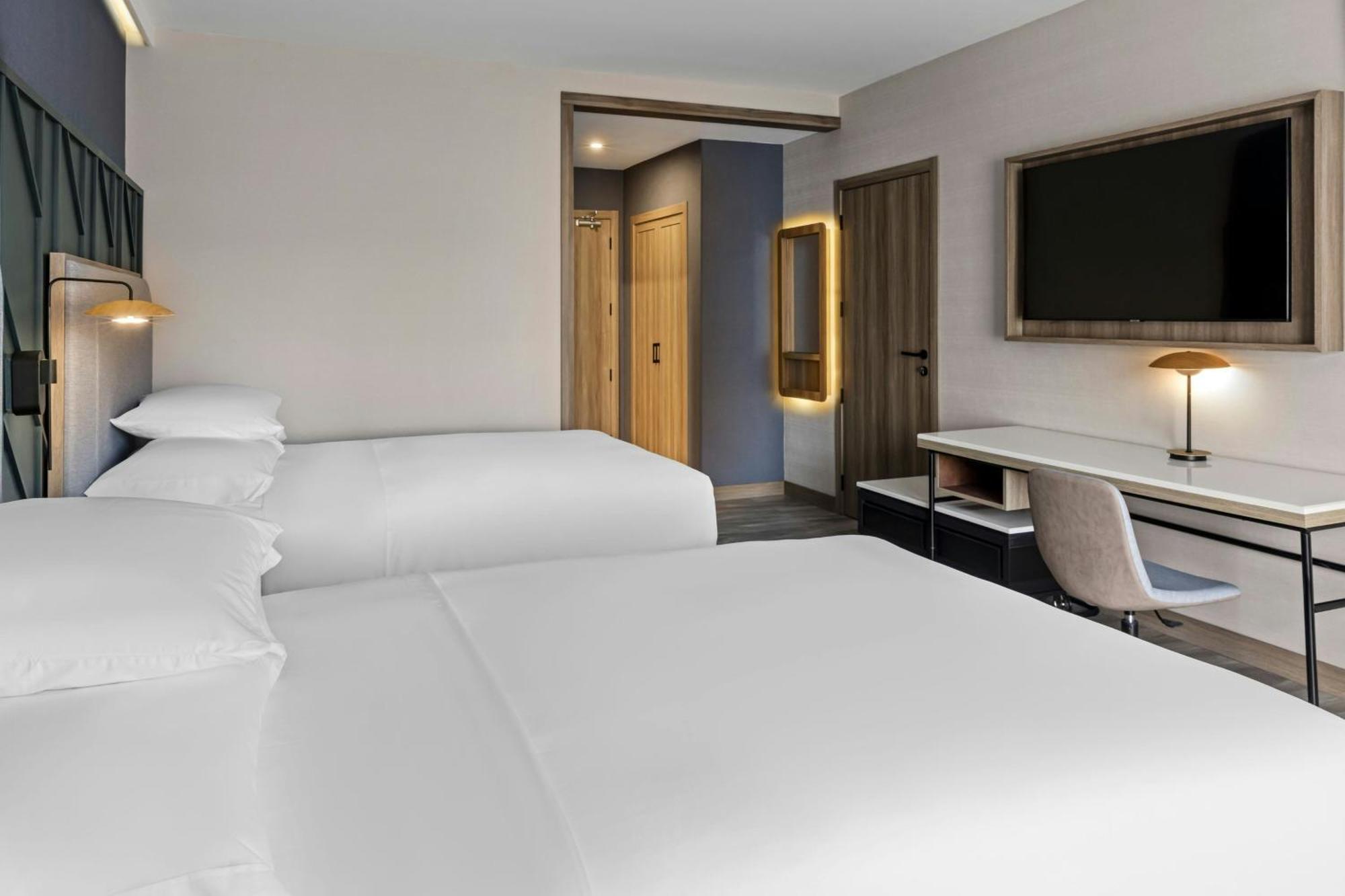 Courtyard By Marriott San Jose Escazu Hotell Exteriör bild