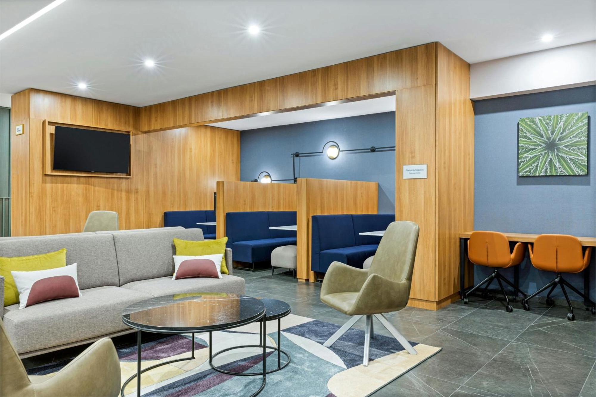 Courtyard By Marriott San Jose Escazu Hotell Exteriör bild